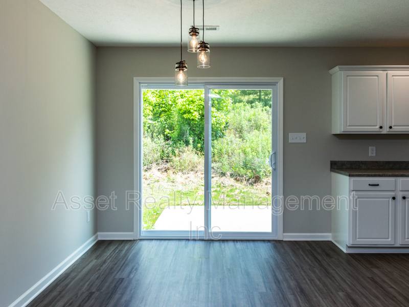 House for rent at 628 Drakewood Rd, Knoxville, TN 37924