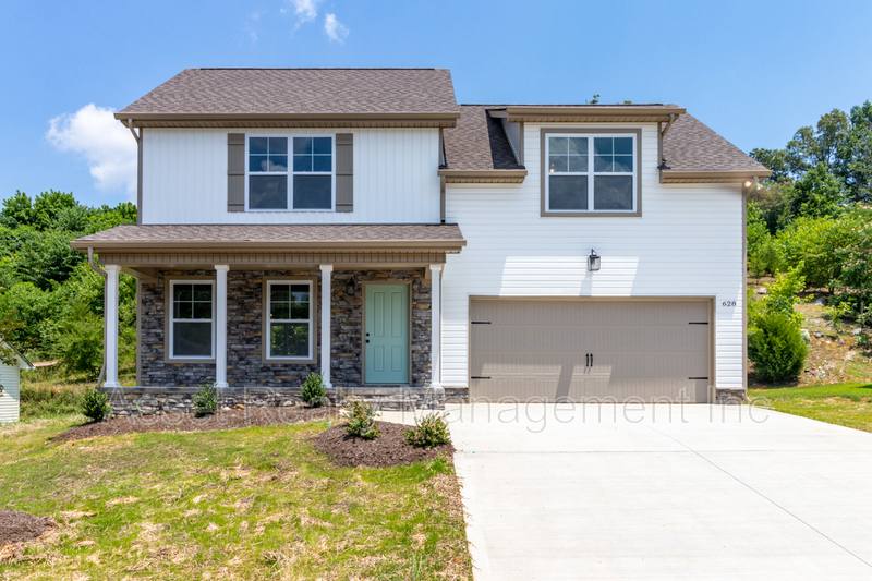 House for rent at 628 Drakewood Rd, Knoxville, TN 37924
