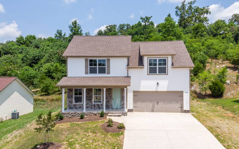 House for rent at 628 Drakewood Rd, Knoxville, TN 37924
