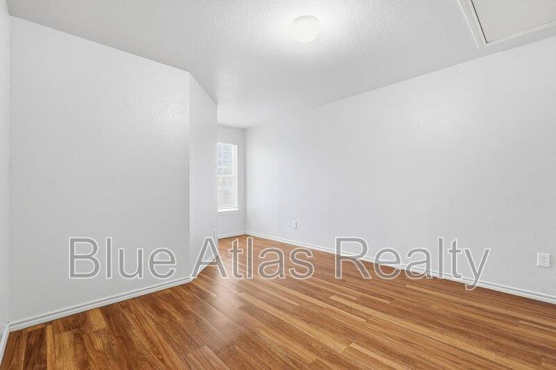 Townhouse for rent at 908 Drexel St #B, McKinney, TX 75069