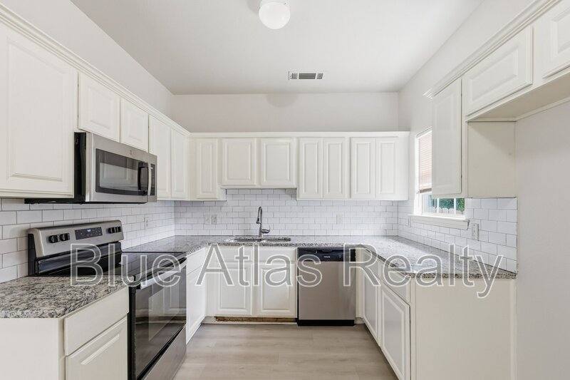 Townhouse for rent at 908 Drexel St #B, McKinney, TX 75069