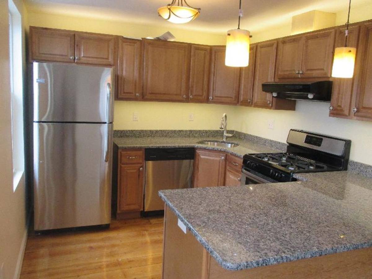 Apartment for rent at 5 Smythe St, Brookline, MA 02445