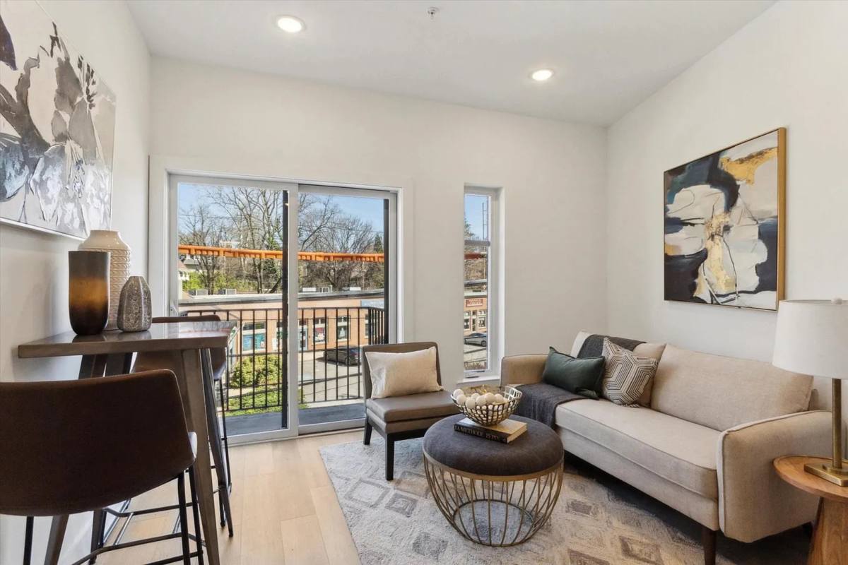 Apartment for rent at 367 W Hortter St, Philadelphia, PA 19119