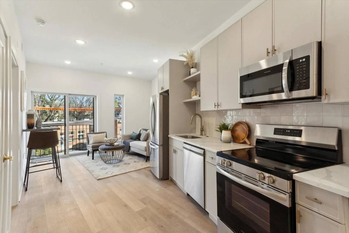 Apartment for rent at 367 W Hortter St, Philadelphia, PA 19119