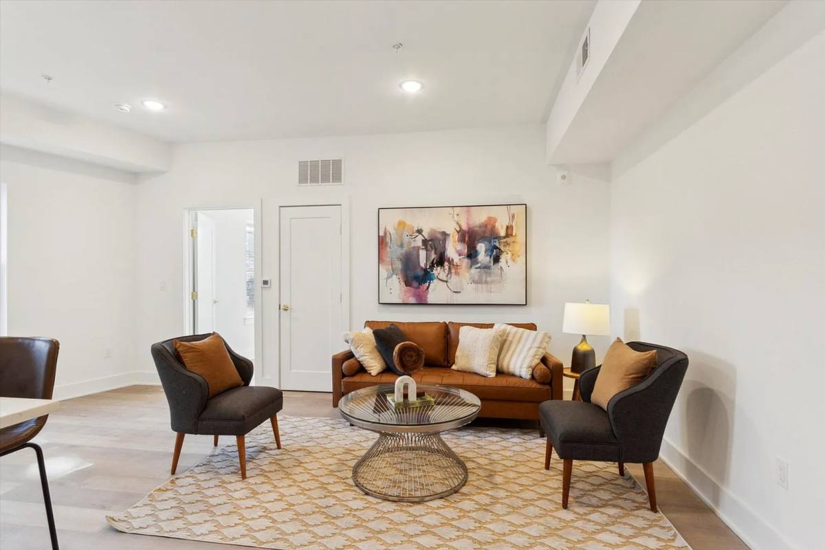 Apartment for rent at 367 W Hortter St, Philadelphia, PA 19119