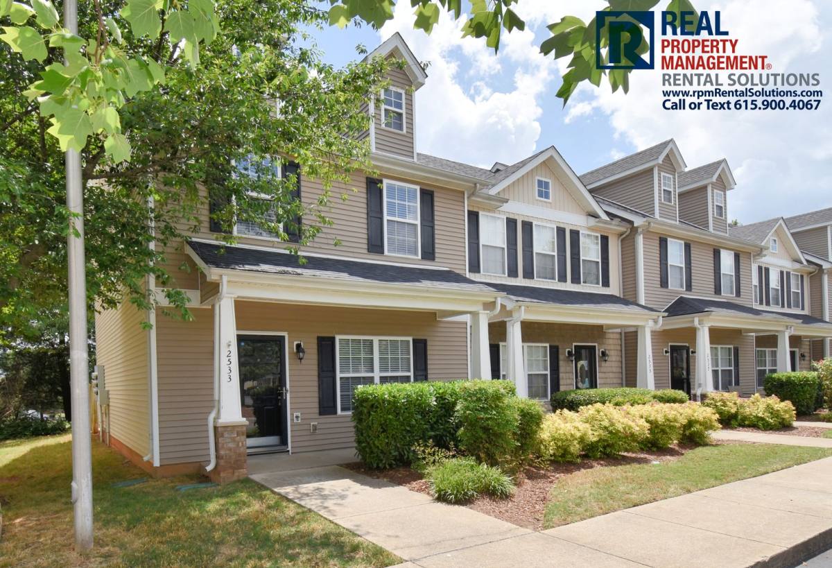House for rent at 2533 New Holland Circle, Murfreesboro, TN 37128