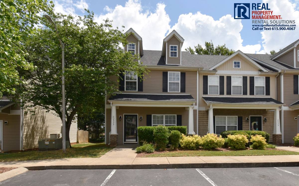House for rent at 2533 New Holland Circle, Murfreesboro, TN 37128
