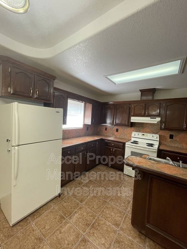 Apartment for rent at 1712 Phoenix #3, Edinburg, TX 78541