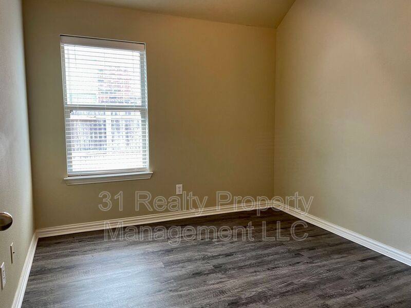 House for rent at 605 Knollwood Trail Court, Little Elm, TX 75068