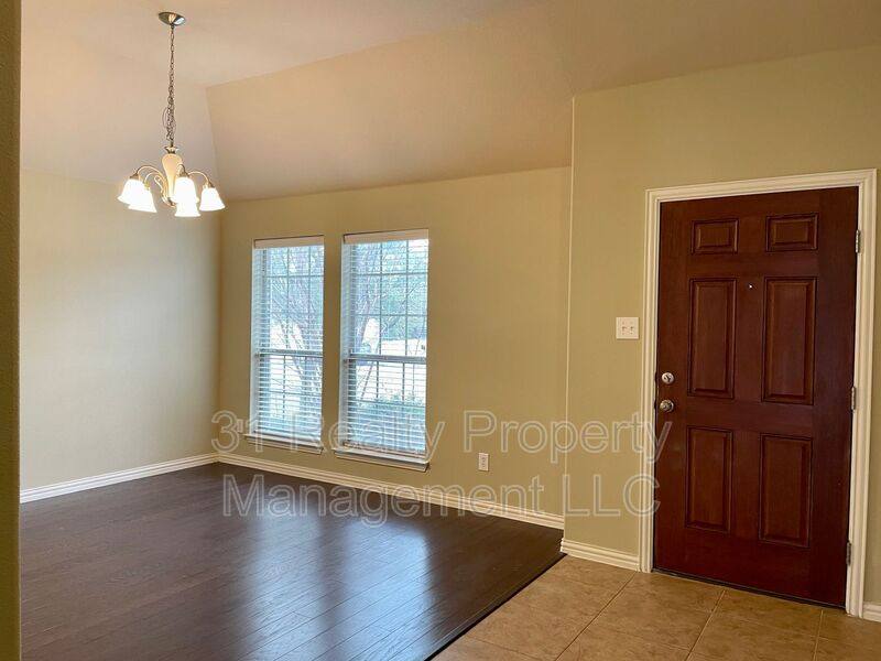 House for rent at 605 Knollwood Trail Court, Little Elm, TX 75068
