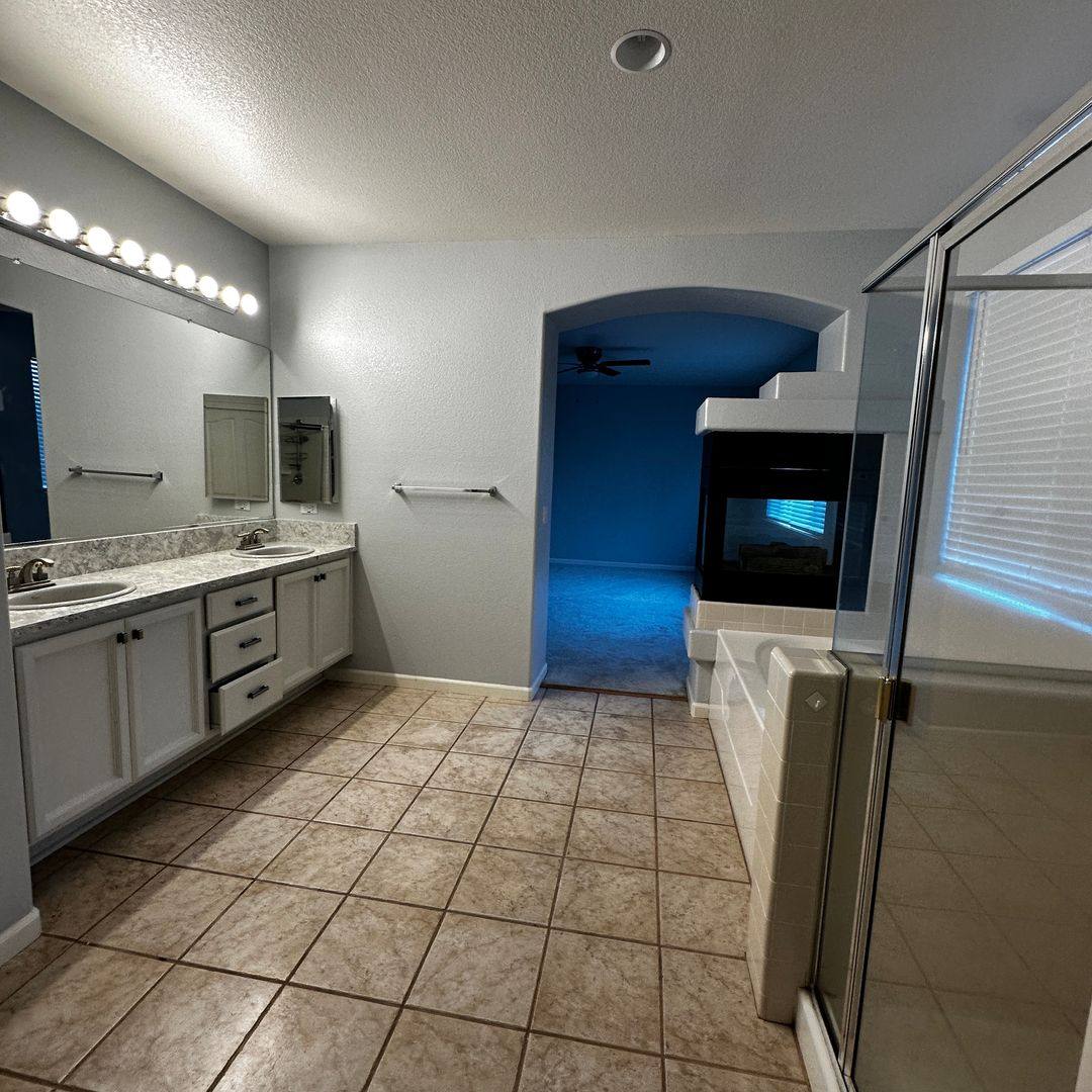 House for rent at 340 Lyman Circle, Sacramento, CA 95835