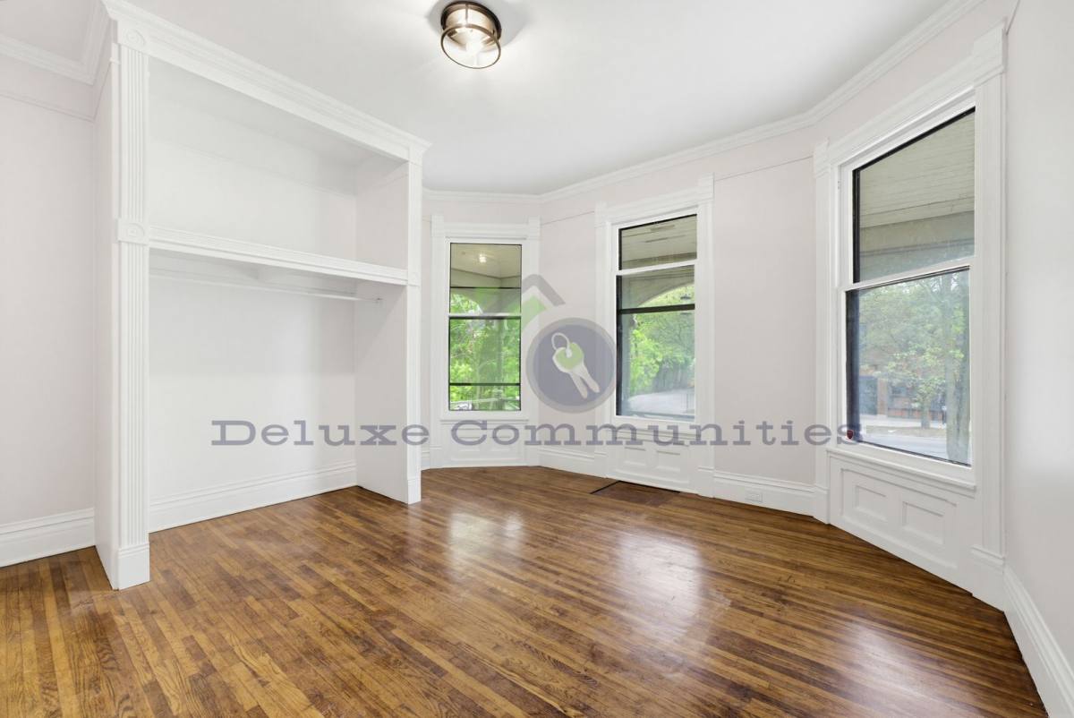Apartment for rent at 410 Eastern Ave SE, Grand Rapids, MI 49503