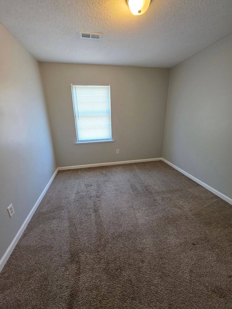 Apartment for rent at 101-103 Fisher Ferry St, Thomasville, NC 27360
