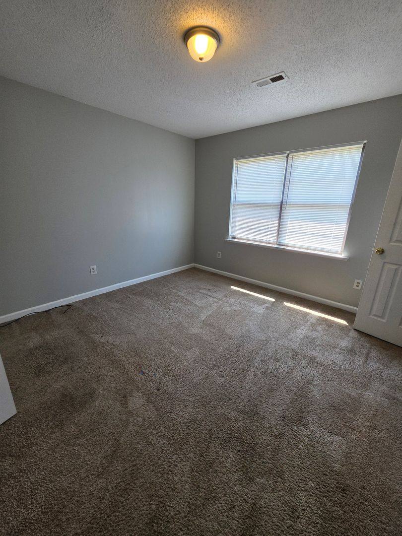 Apartment for rent at 101-103 Fisher Ferry St, Thomasville, NC 27360