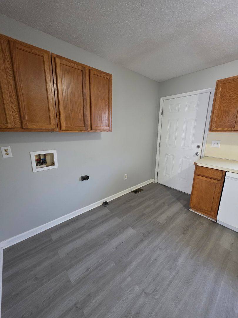 Apartment for rent at 101-103 Fisher Ferry St, Thomasville, NC 27360