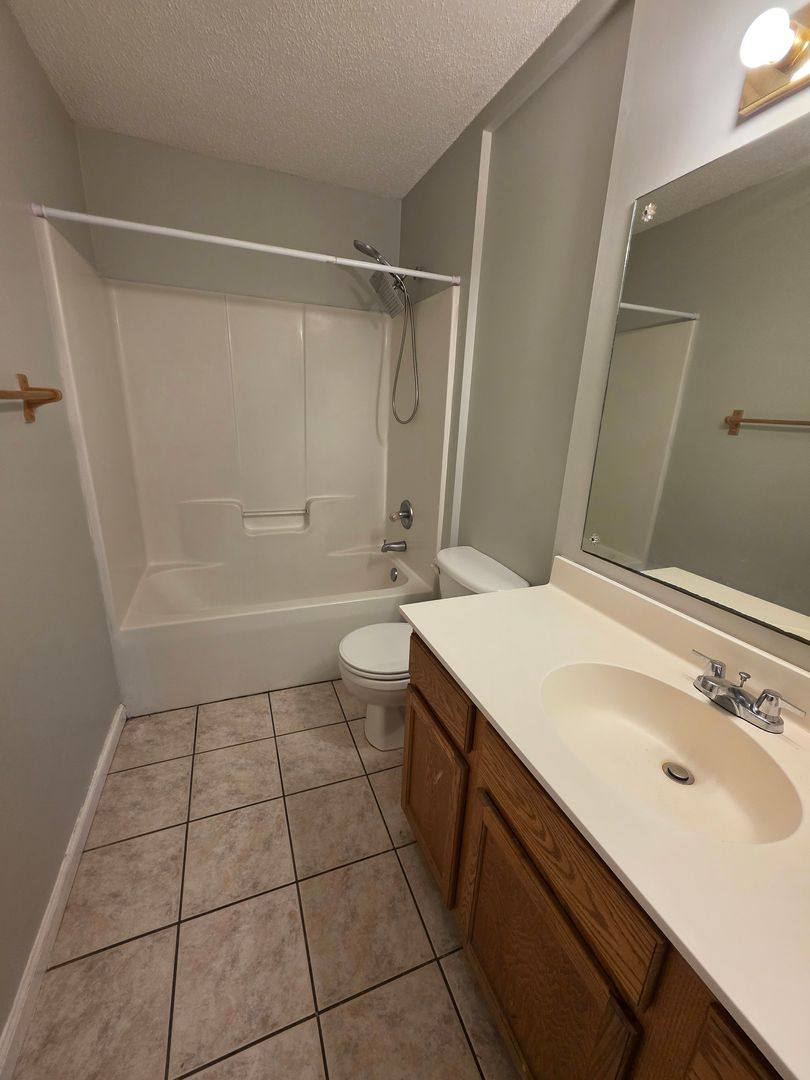 Apartment for rent at 101-103 Fisher Ferry St, Thomasville, NC 27360