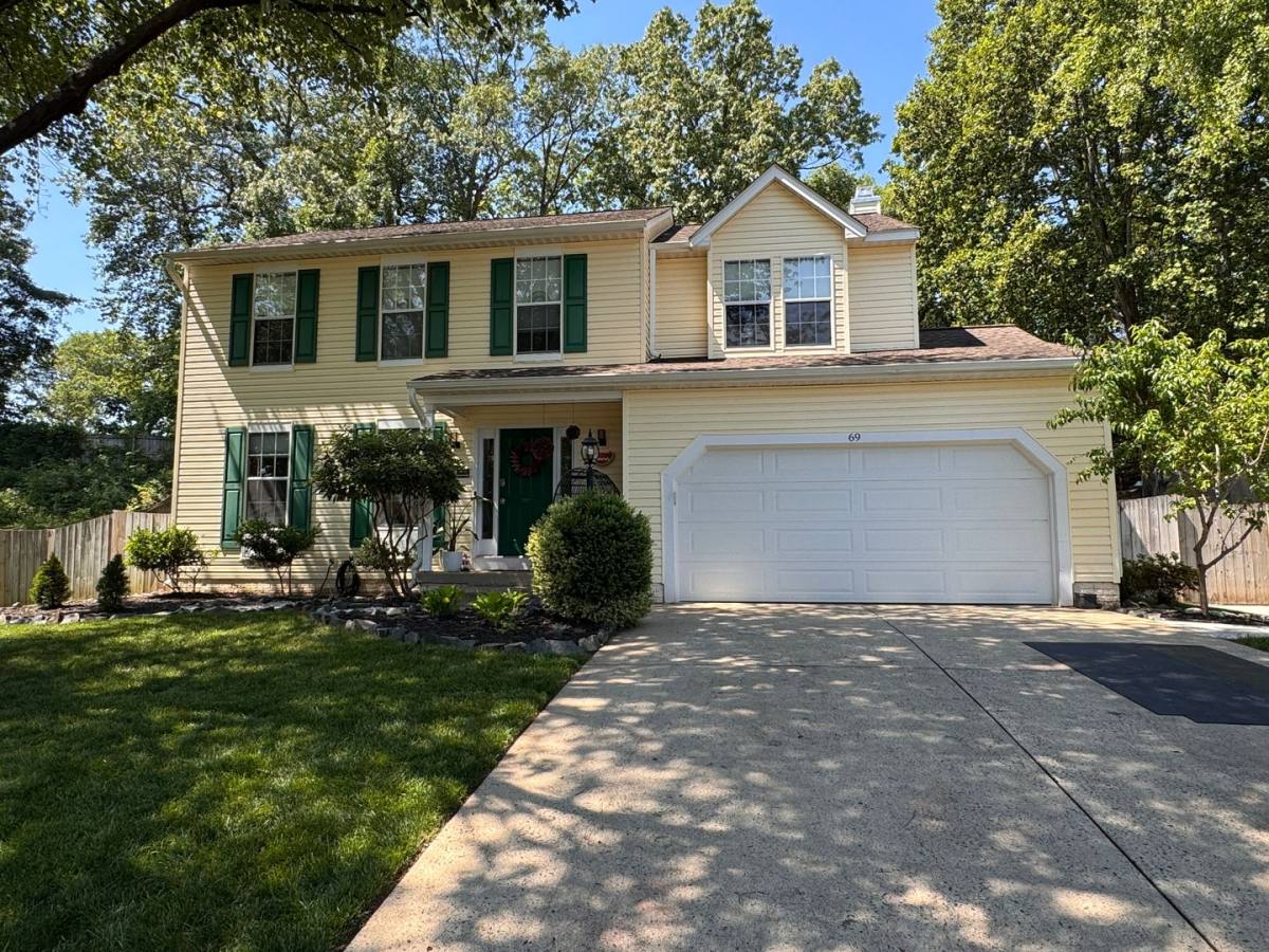 House for rent at 69 Spring Lake Dr, Stafford, VA 22556