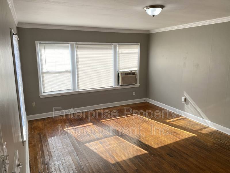 House for rent at 599 Houston St, Memphis, TN 38111