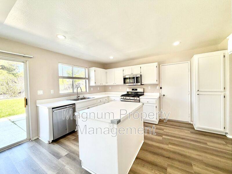 House for rent at 43391 Calle Morita, Temecula, CA 92592