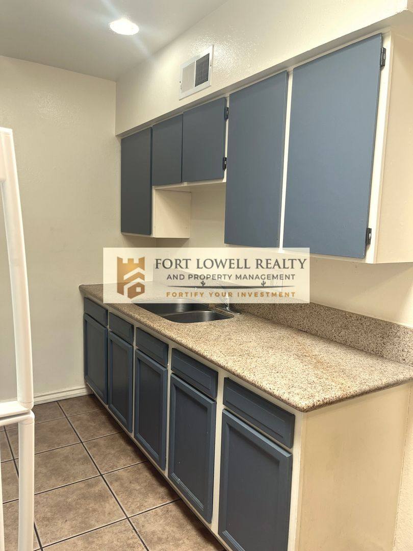 Apartment for rent at 1926-1932 S Montezuma Ave, Tucson, AZ 85711