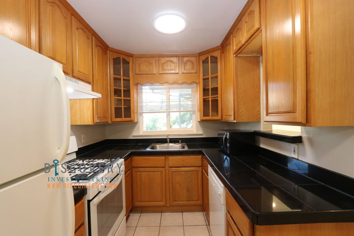 Apartment for rent at 31 Croxton Ave, Oakland, CA 94611