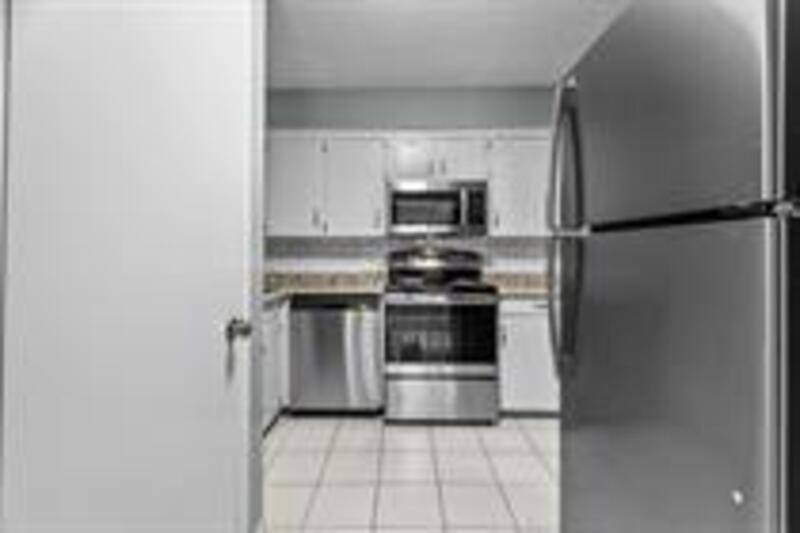 Apartment for rent at 5 NW O'Brien Rd #4, Lees Summit, MO 64063
