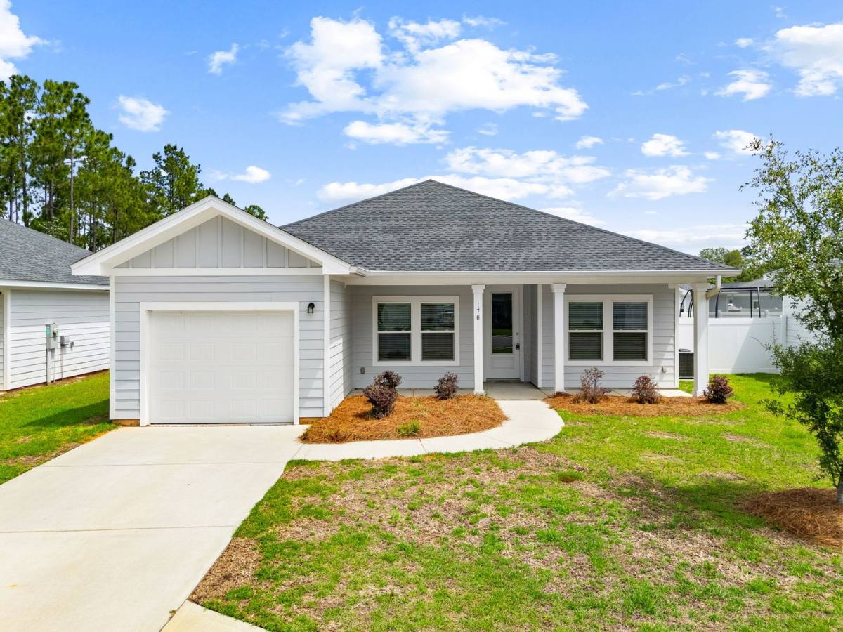 House for rent at 170 Bradford Court, Freeport, FL 32439