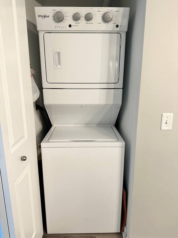 Apartment for rent at 11808 W Coral St #3F, Huntley, IL 60142