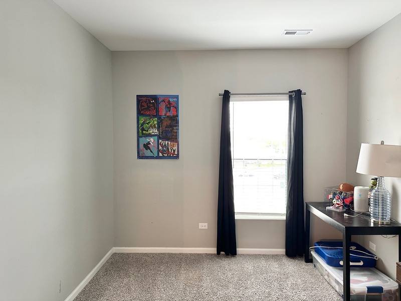 Apartment for rent at 11808 W Coral St #3F, Huntley, IL 60142