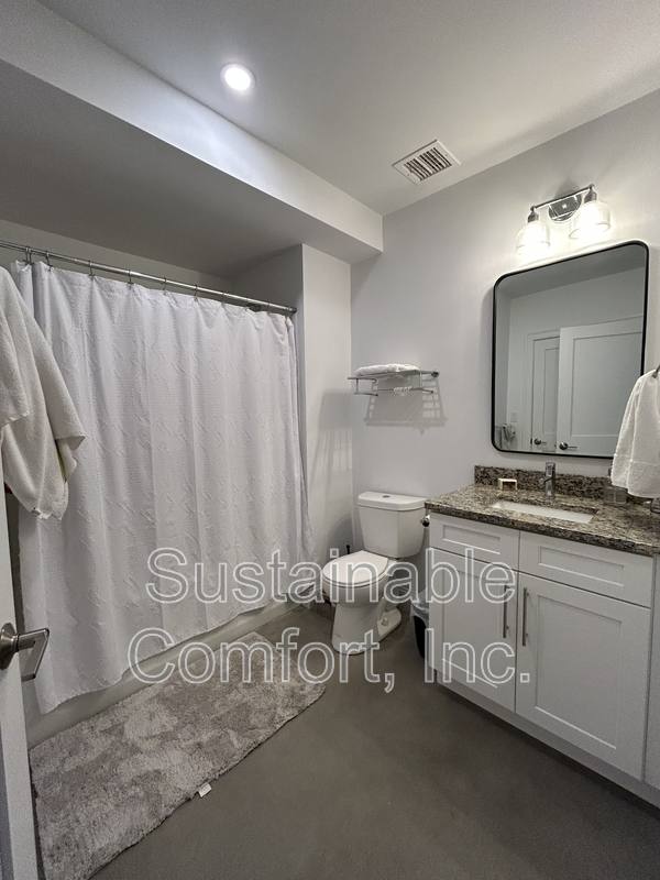 Apartment for rent at 205 Summer St #2, Worcester, MA 01604
