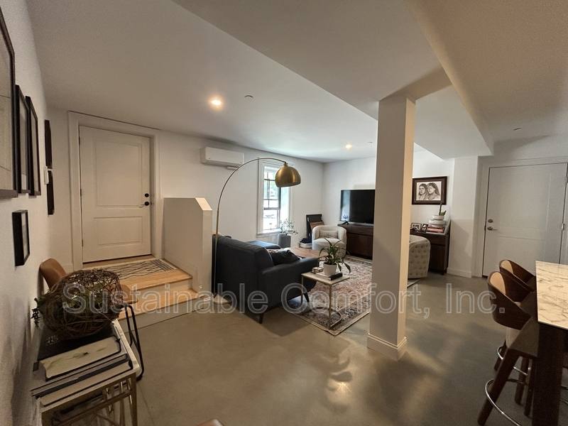 Apartment for rent at 205 Summer St #2, Worcester, MA 01604