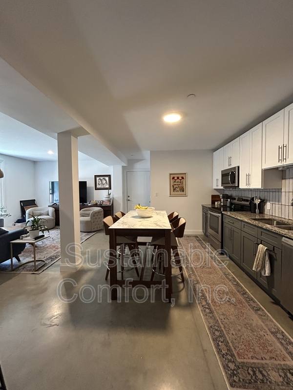 Apartment for rent at 205 Summer St #2, Worcester, MA 01604