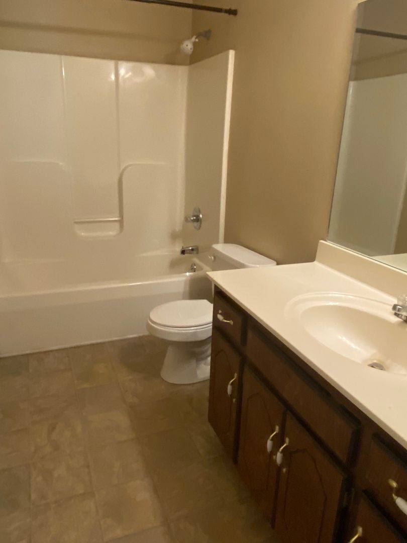 Townhouse for rent at 824 Flyer Court, Oak Grove, KY 42262