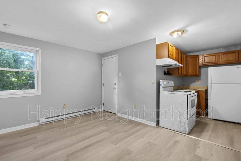Apartment for rent at 451 Divinity St #I, Bristol, CT 06010