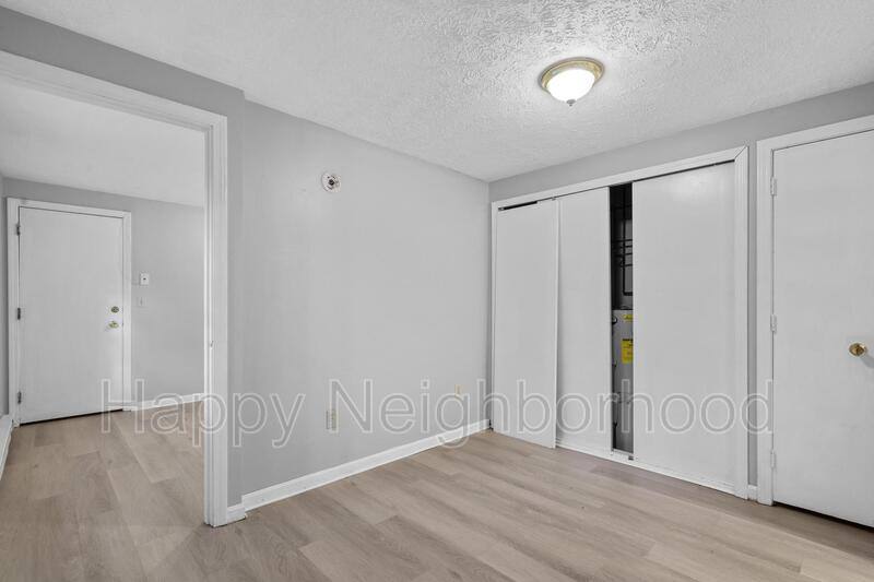 Apartment for rent at 451 Divinity St #I, Bristol, CT 06010