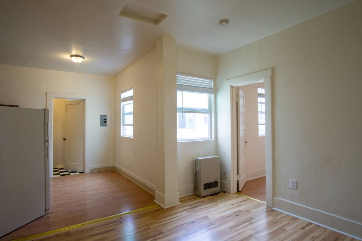 Apartment for rent at 2044 N Kilpatrick St, Portland, OR 97217