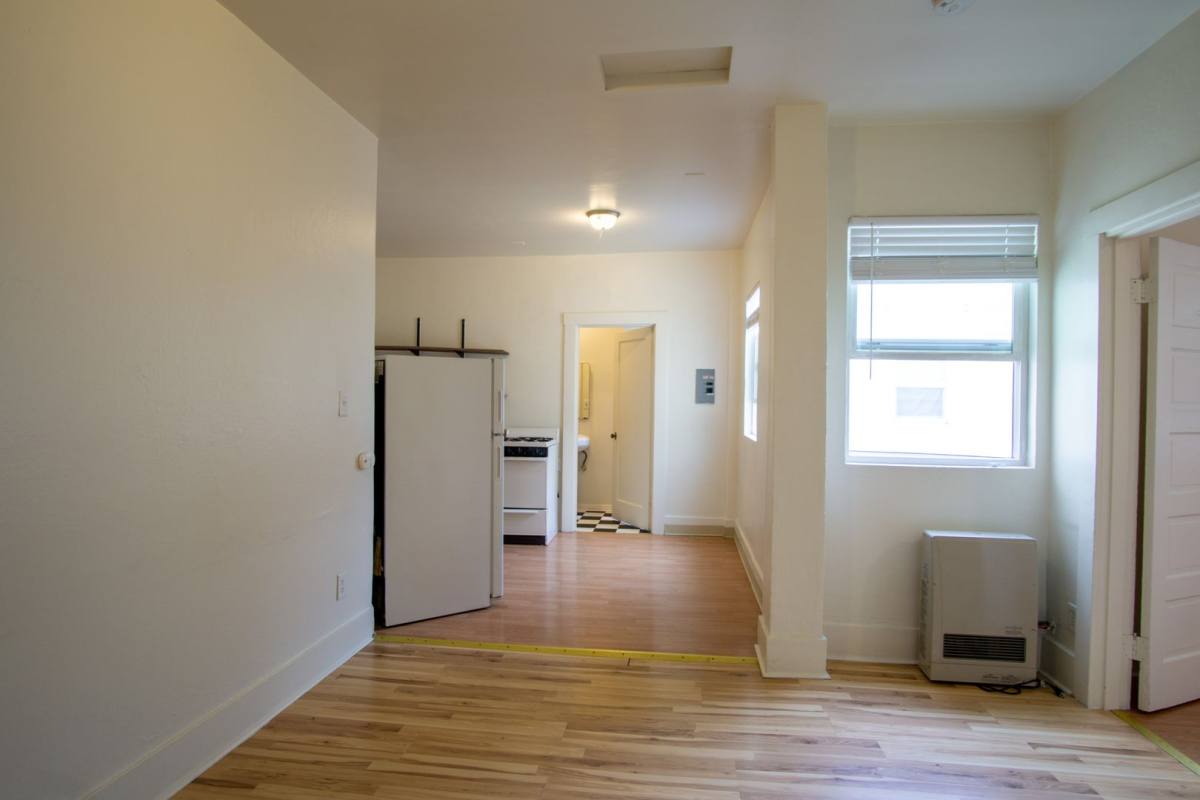 Apartment for rent at 2044 N Kilpatrick St, Portland, OR 97217