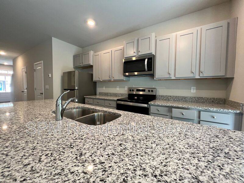 Townhouse for rent at 3618 Roseblossom Dr, Leland, NC 28451