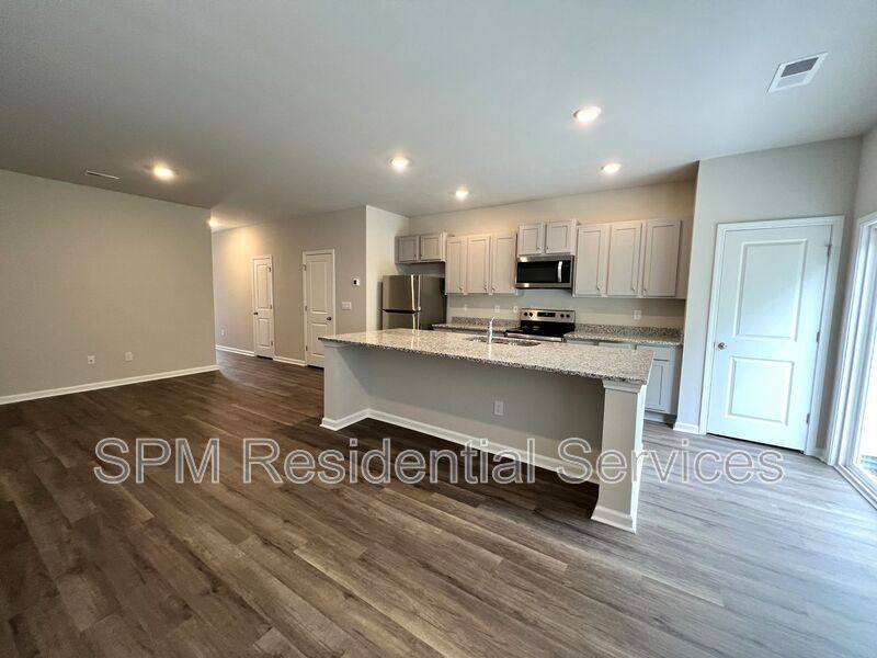 Townhouse for rent at 3618 Roseblossom Dr, Leland, NC 28451