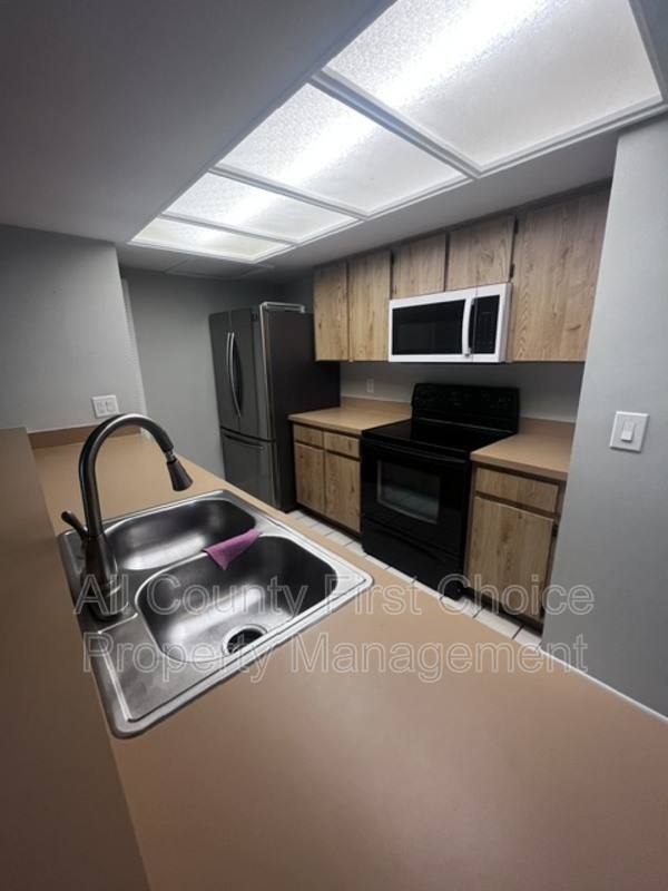 House for rent at 39650 US-19 N #141, Tarpon Springs, FL 34689
