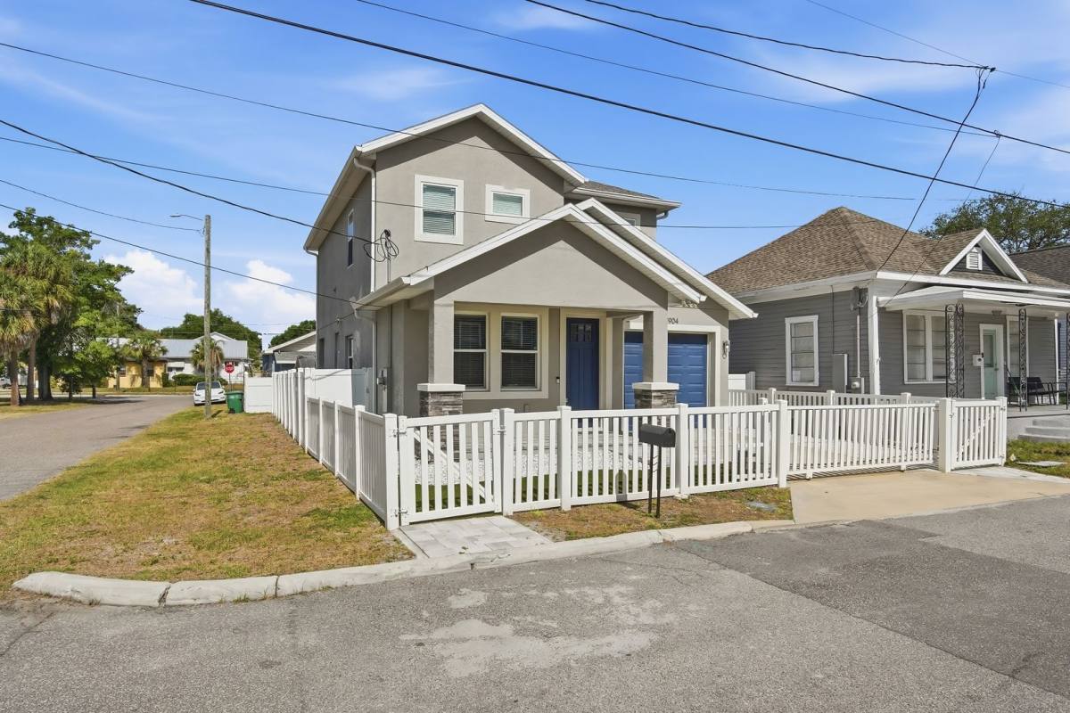 House for rent at 2904 Banza St, Tampa, FL 33605