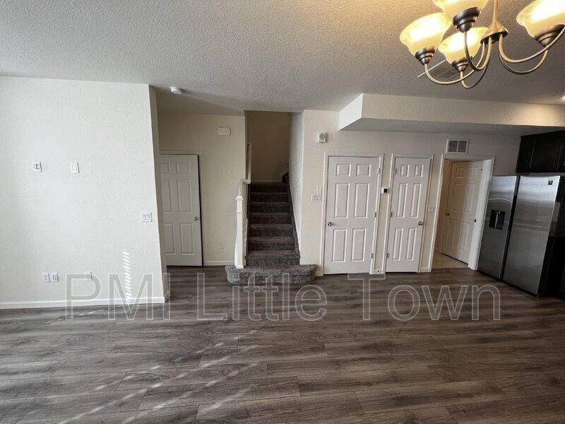 Townhouse for rent at 23588 E Ida Dr #C, Aurora, CO 80016