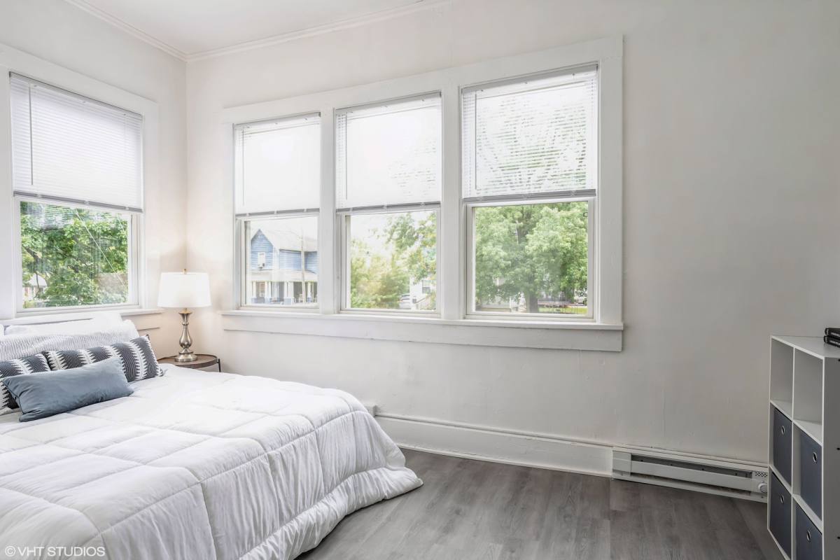 Apartment for rent at 1082 21st St, Des Moines, IA 50311