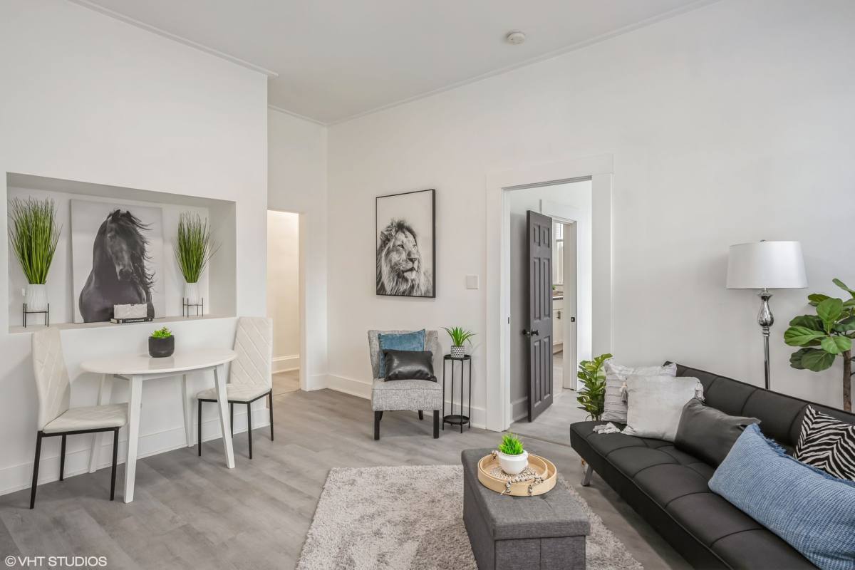 Apartment for rent at 1082 21st St, Des Moines, IA 50311
