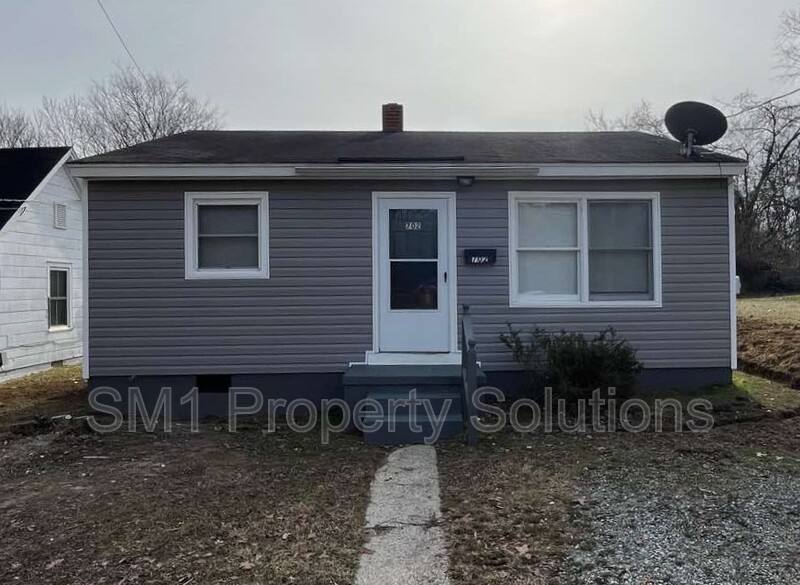 House for rent at 702 Ross Ave, Greensboro, NC 27406