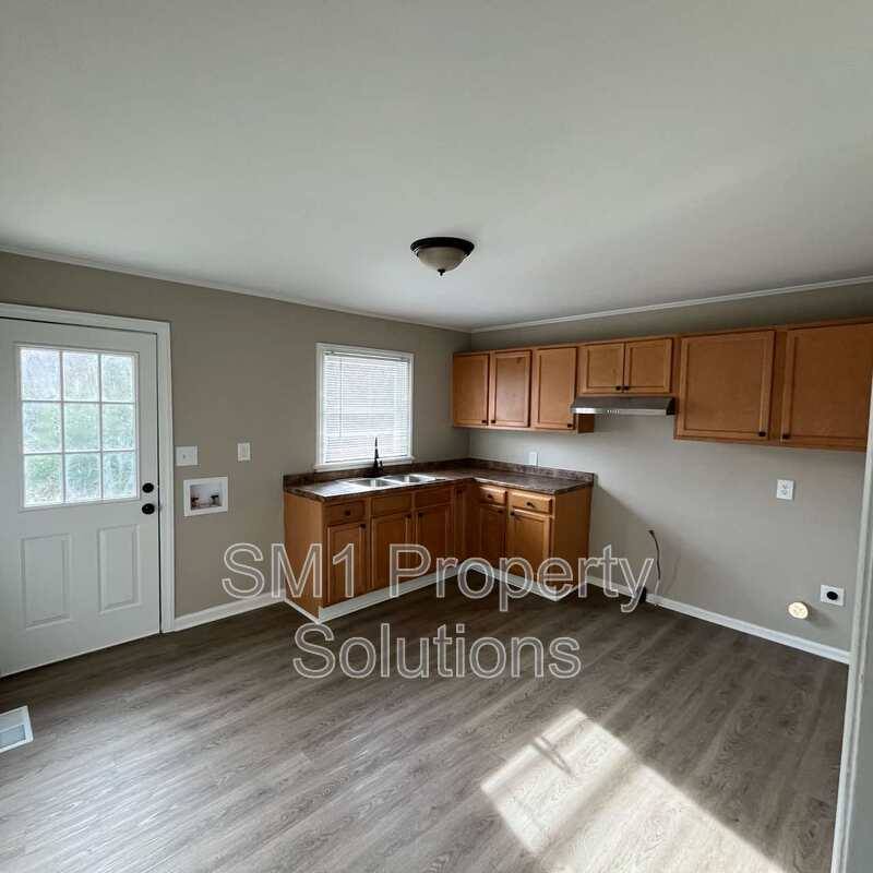 House for rent at 702 Ross Ave, Greensboro, NC 27406