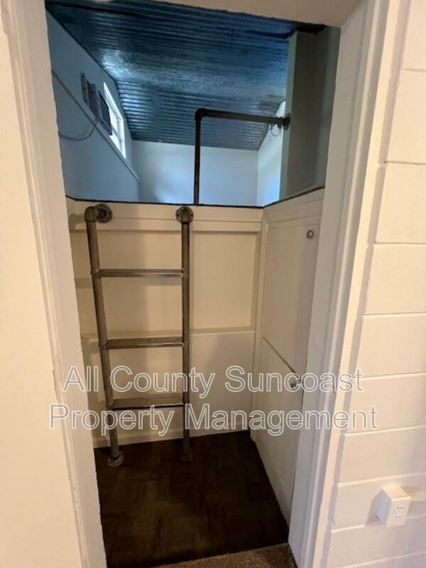 Apartment for rent at 2621 40th Ave N #C, Saint Petersburg, FL 33714