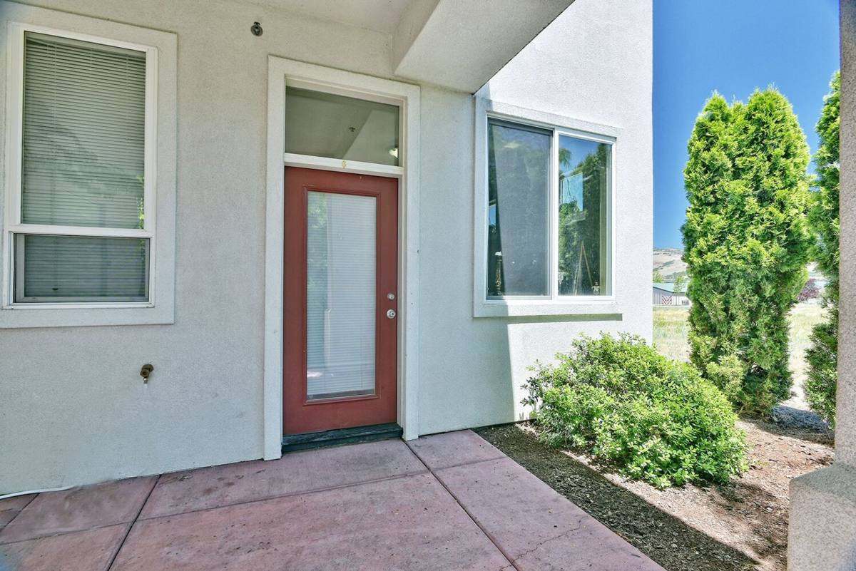 Apartment for rent at 184 Clear Creek, Ashland, OR 97520