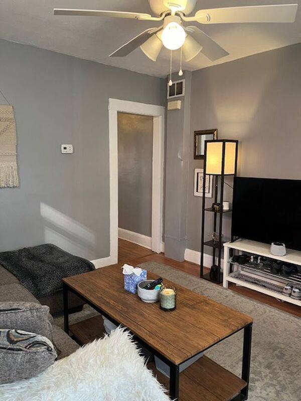 House for rent at 3335 Elm Ave, Baltimore, MD 21211