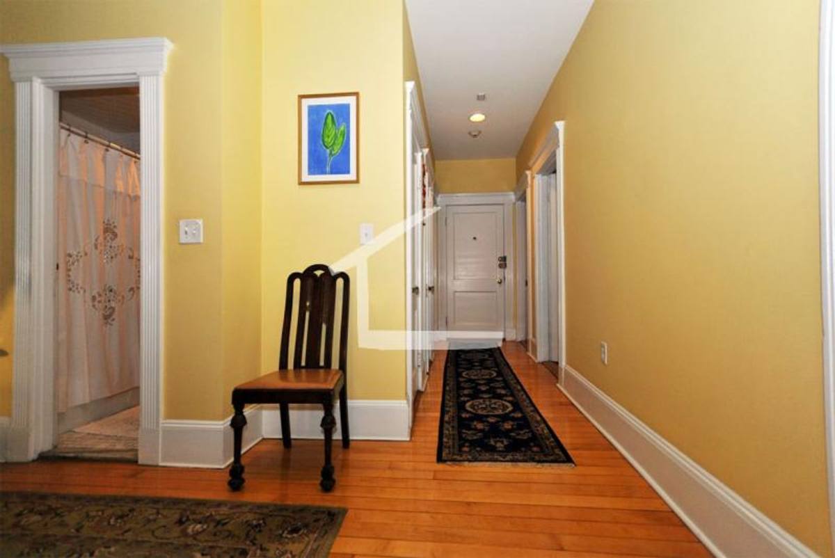 Apartment for rent at 1163commonwealth Ave #5, Allston, MA 02134
